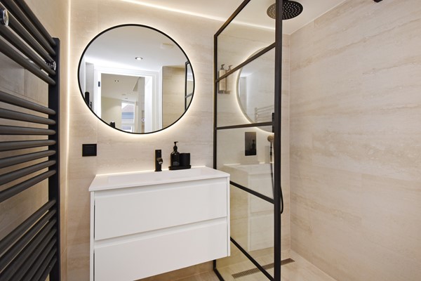 Medium property photo - Badhuisstraat 8, 2584 HK Den Haag